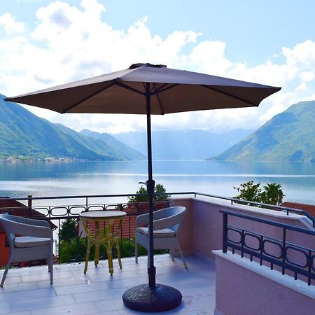 Apartmani Bobo Kotor Luaran gambar