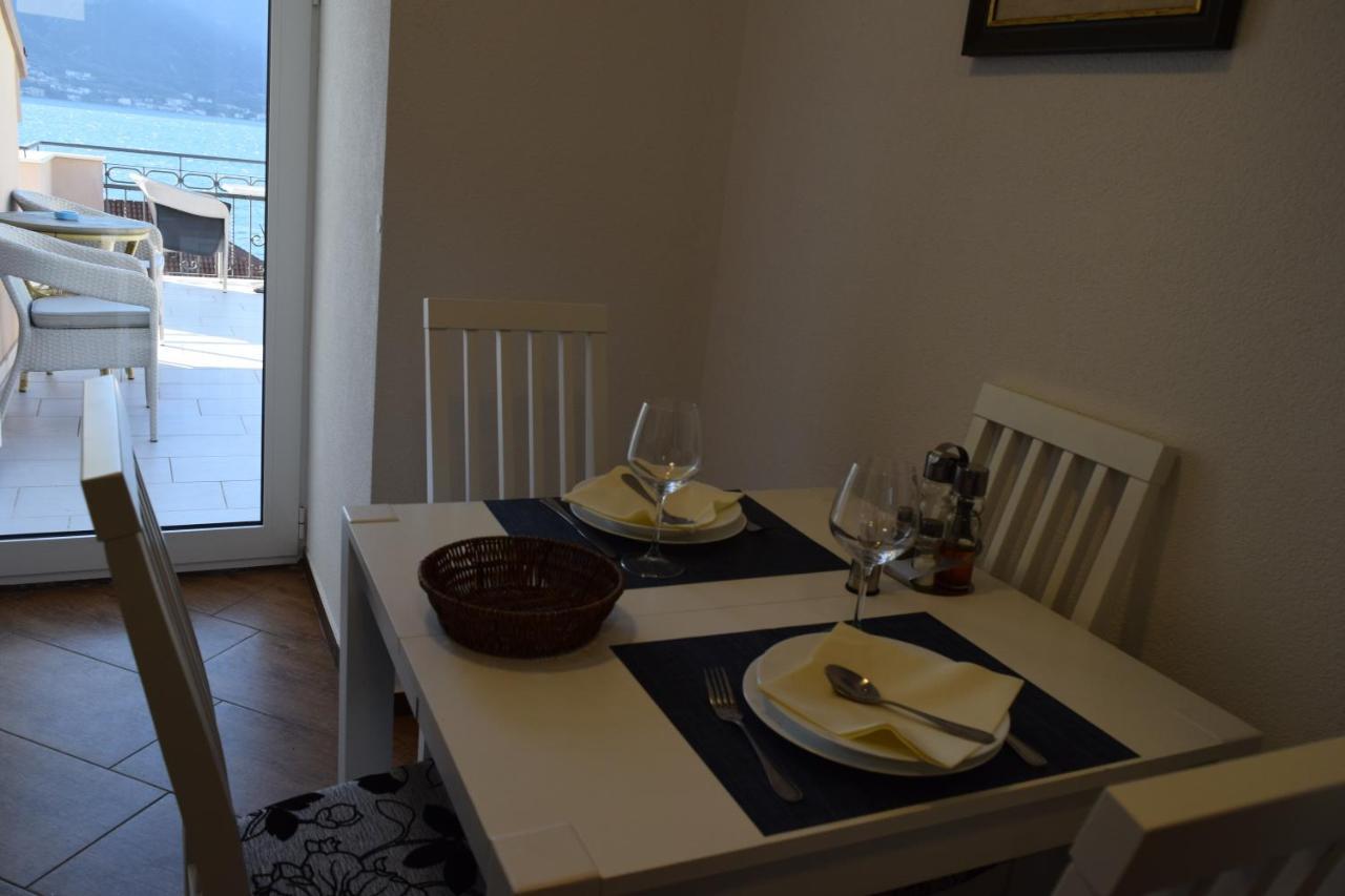 Apartmani Bobo Kotor Luaran gambar