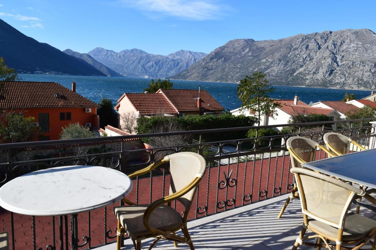 Apartmani Bobo Kotor Luaran gambar