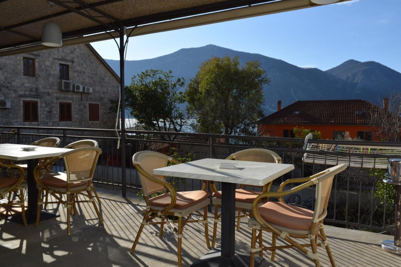 Apartmani Bobo Kotor Luaran gambar