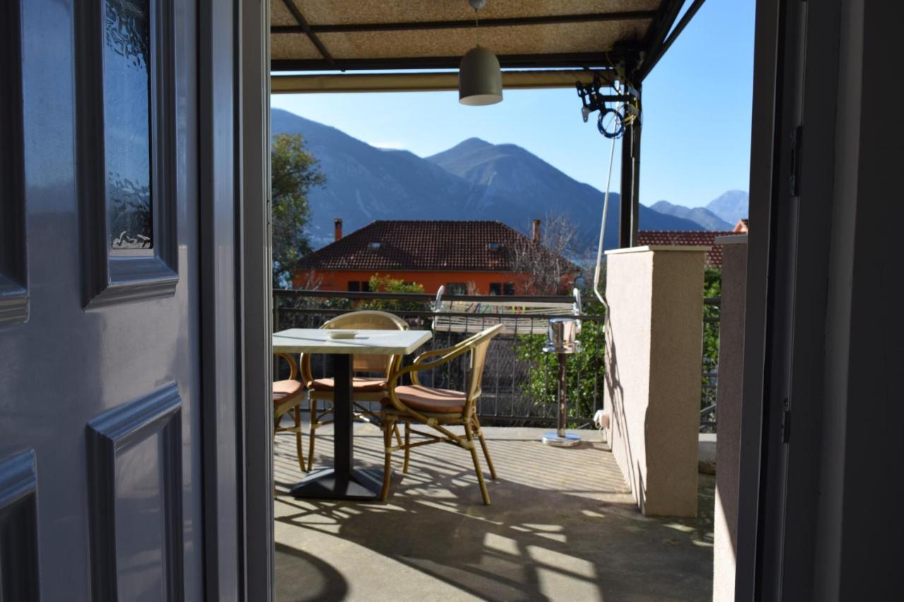Apartmani Bobo Kotor Luaran gambar